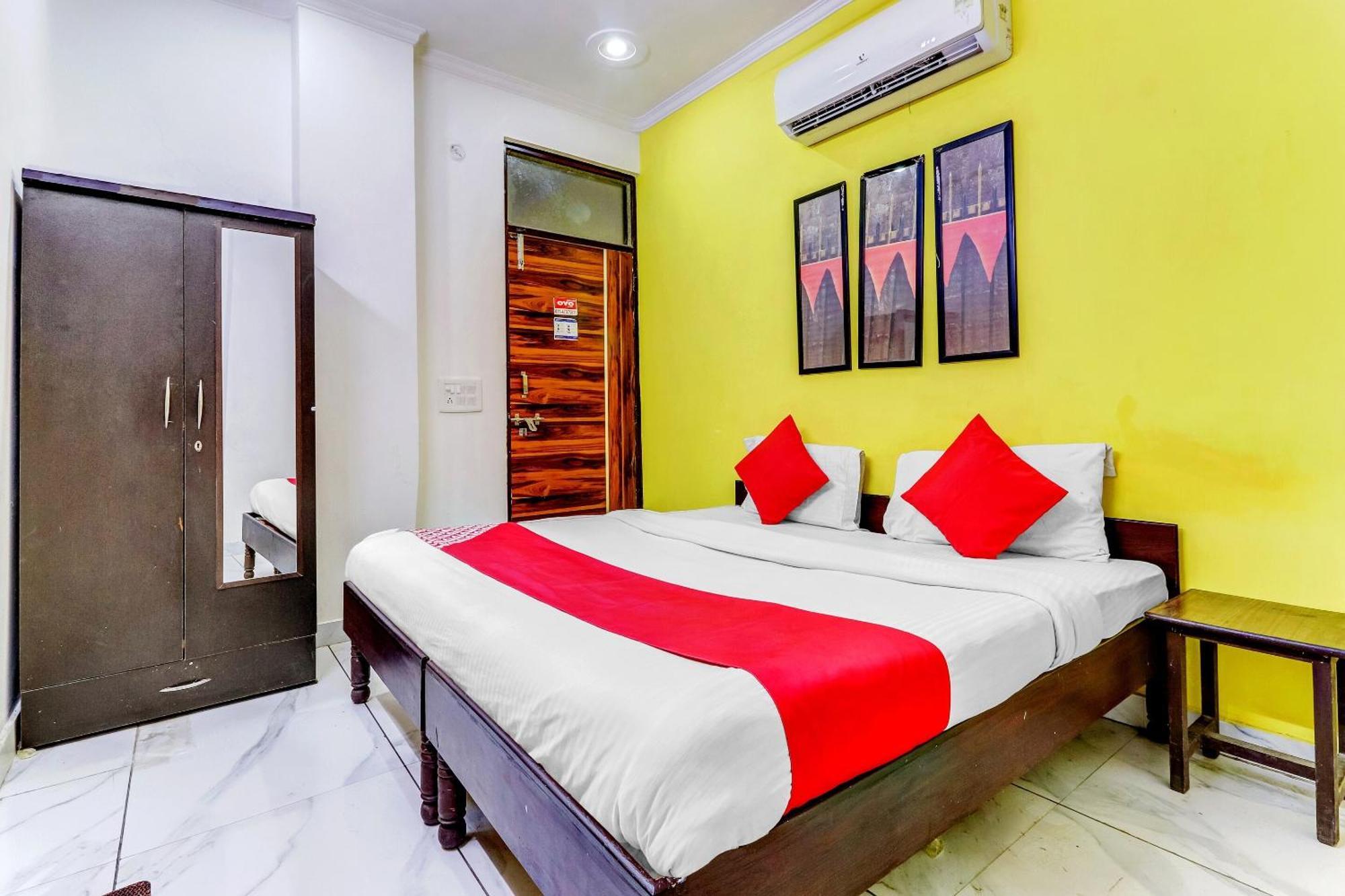 Hotel O Cozy Stay Delhi  Eksteriør billede