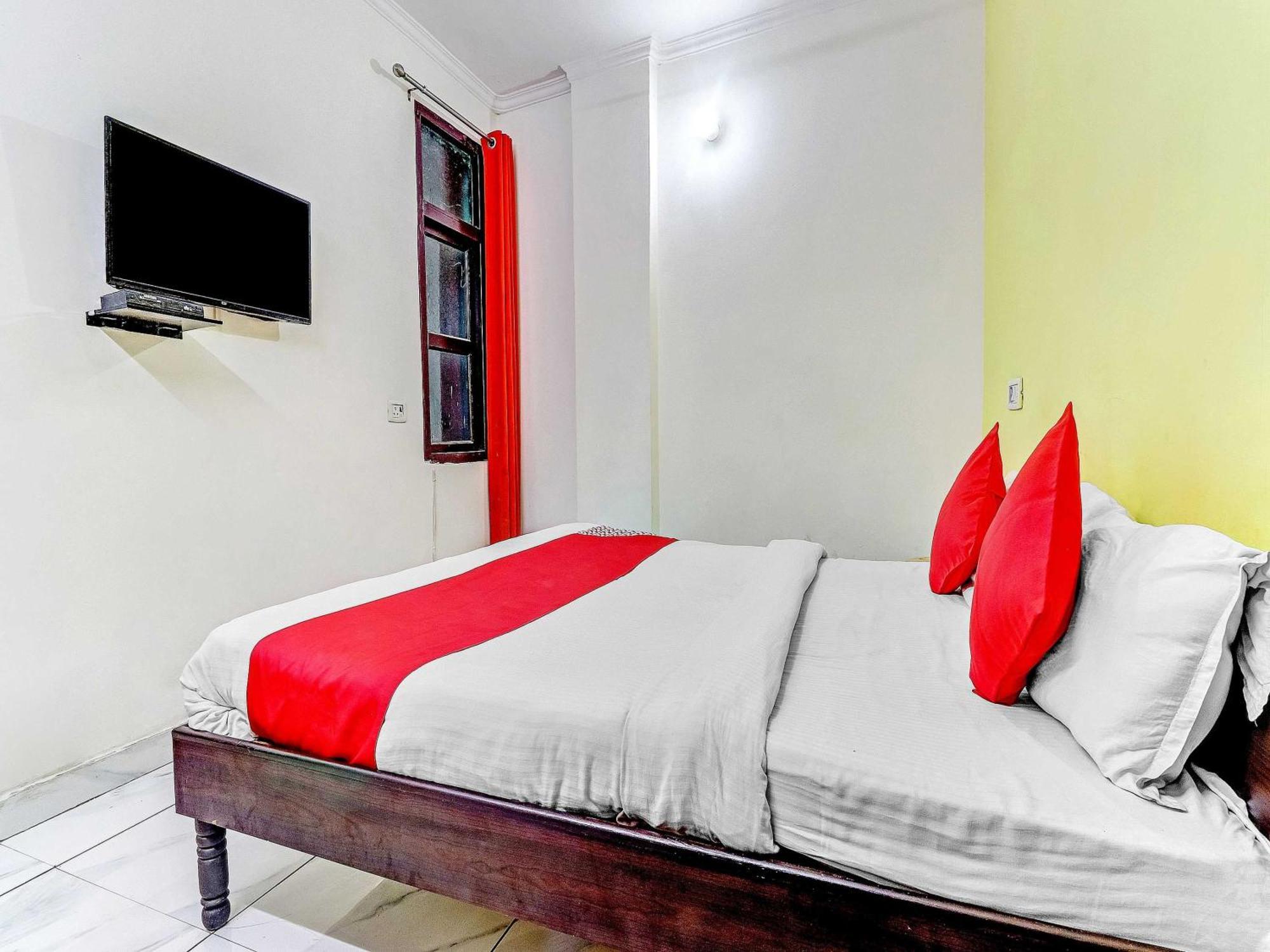 Hotel O Cozy Stay Delhi  Eksteriør billede
