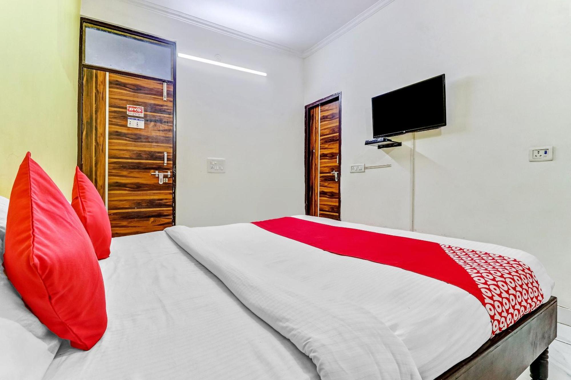 Hotel O Cozy Stay Delhi  Eksteriør billede